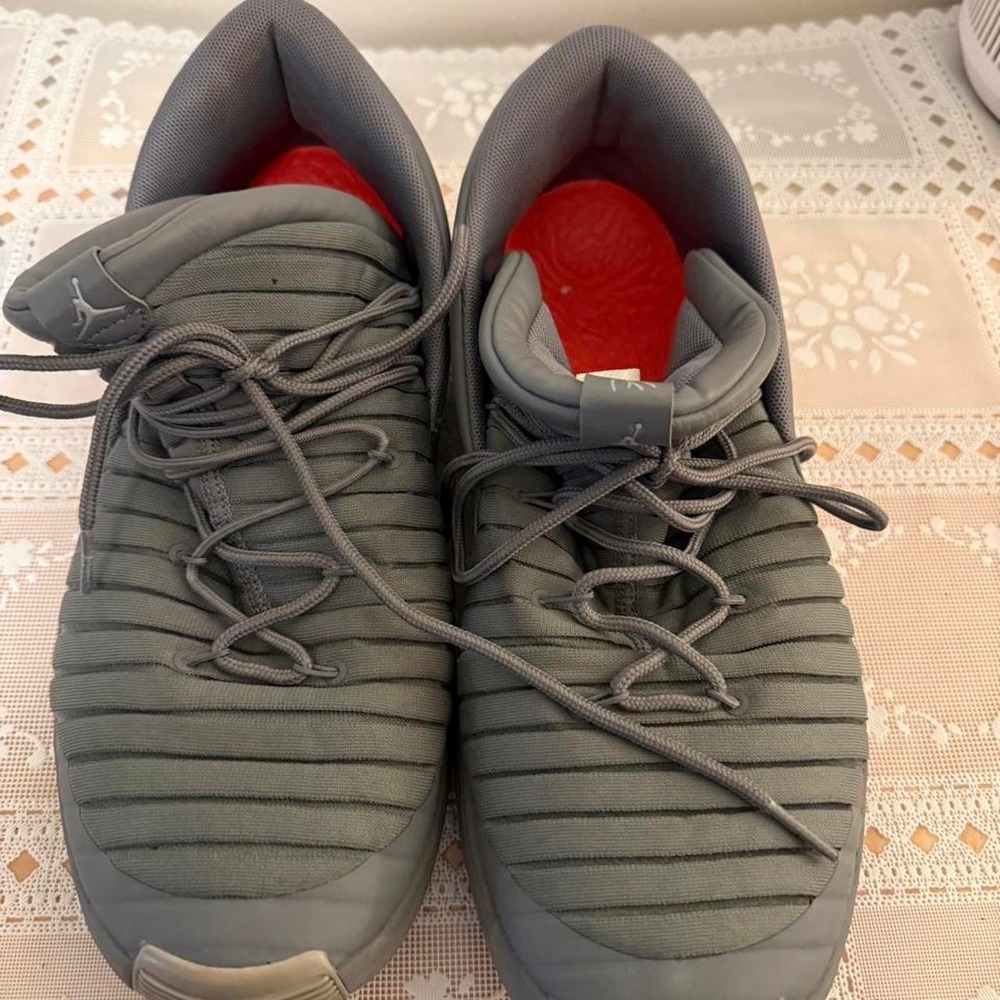 Jordan Lux Cool Gray Size 10